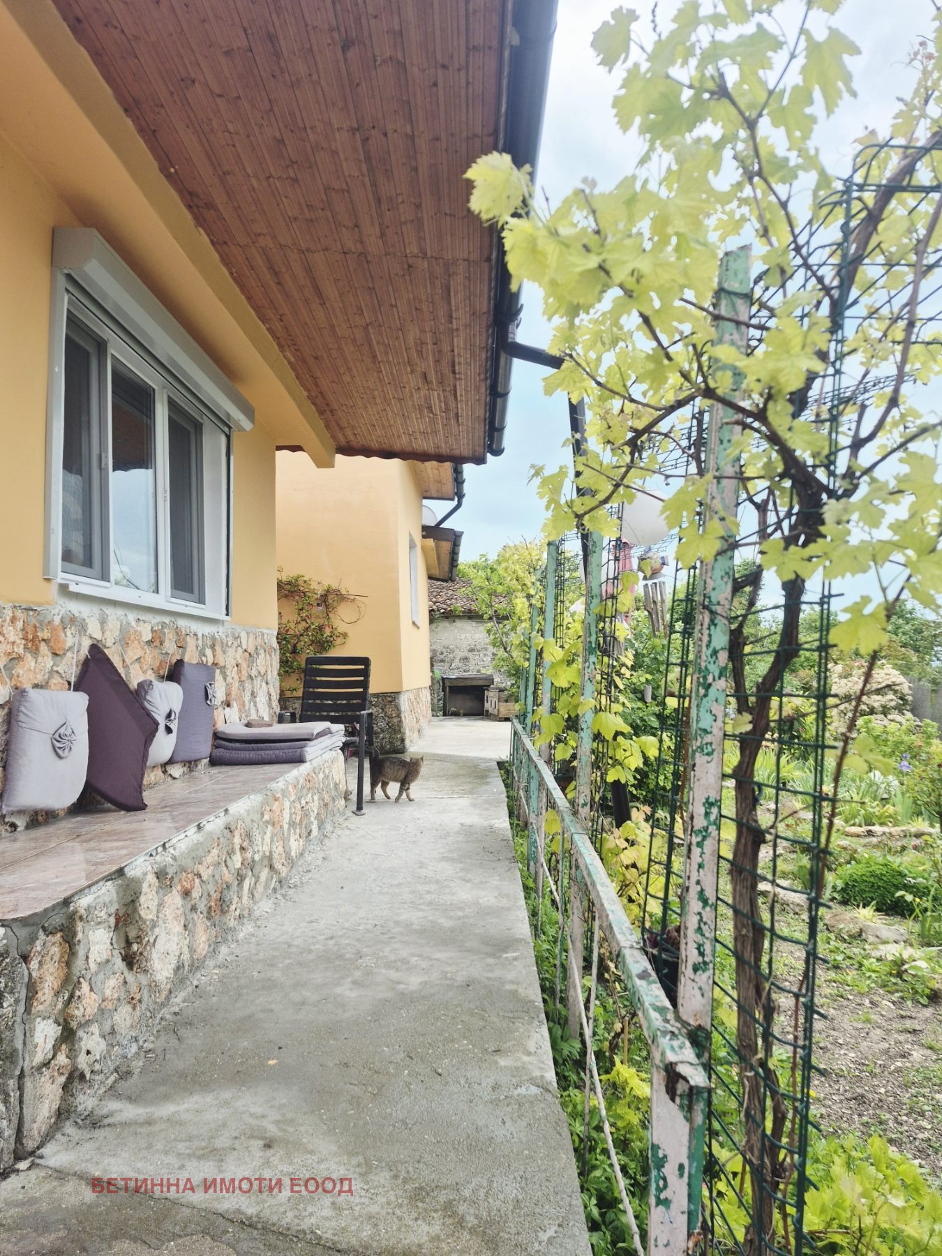 Продава КЪЩА, гр. Балчик, област Добрич, снимка 10 - Къщи - 54996187