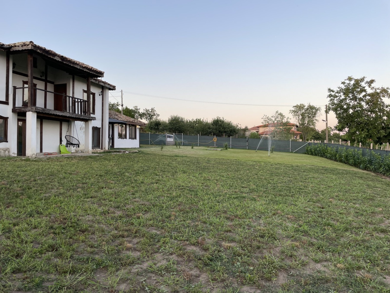 Продава КЪЩА, с. Здравец, област Варна, снимка 2 - Къщи - 55059483