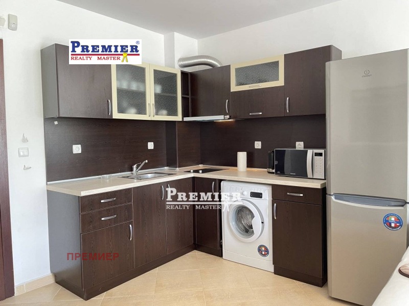 Продава 2-СТАЕН в област Бургас, с. Равда - 66 кв.м / 97 000 € » 189 715.51 лв., ПРЕМИЕР