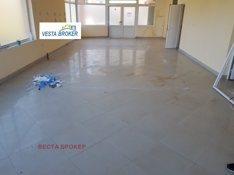 Продава МАГАЗИН в град Кърджали, Възрожденци - 134 кв.м / 93 000 € » 181 892.19 лв., ВЕСТА БРОКЕР