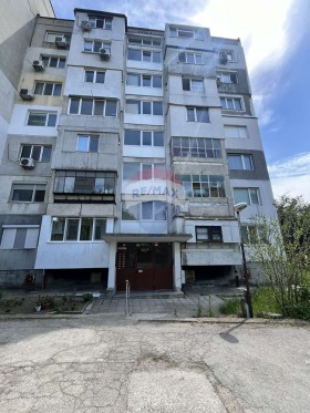 1 ložnice Vladislav Varnenčik 1, Varna 16