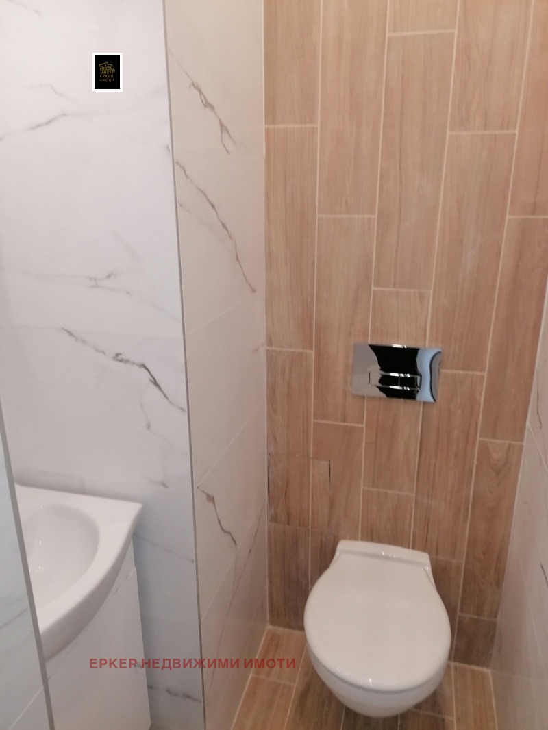 Продава 4-СТАЕН, гр. София, Център, снимка 12 - Апартаменти - 53105798