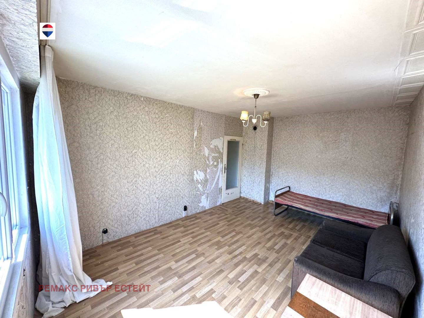 Продава 1-СТАЕН, гр. Русе, Здравец Изток, снимка 3 - Апартаменти - 55584111