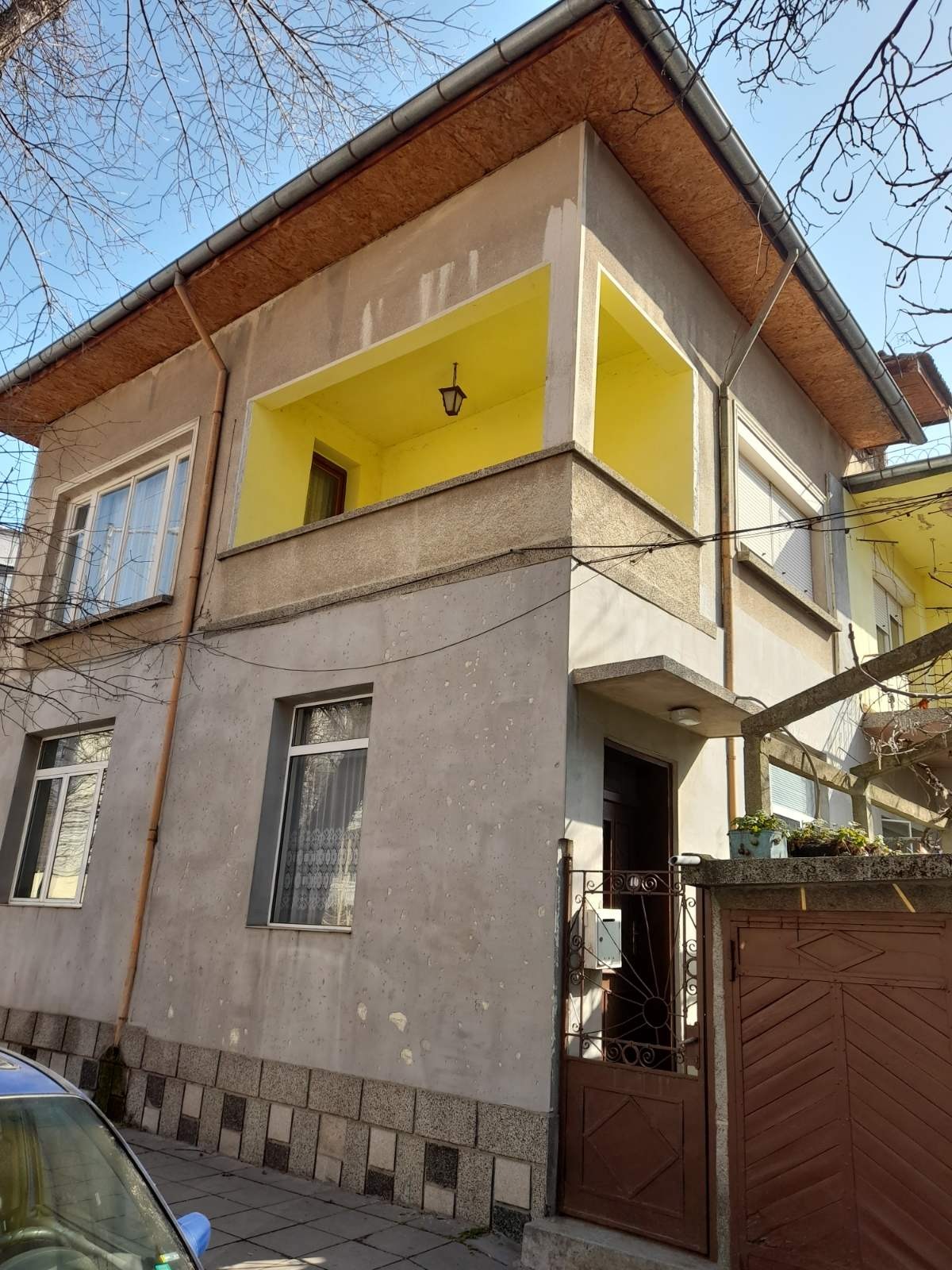 Продава КЪЩА, гр. Плевен, Идеален център