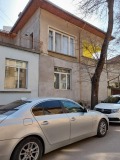 Продава КЪЩА, гр. Плевен, Идеален център, снимка 3