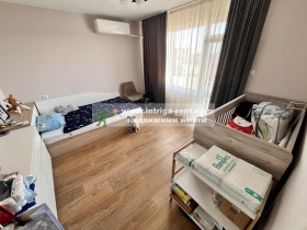 2 bedroom Lyuben Karavelov, Haskovo 11