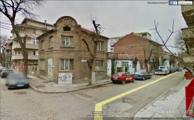 Продава къща град Пловдив Кючук Париж - [1] 