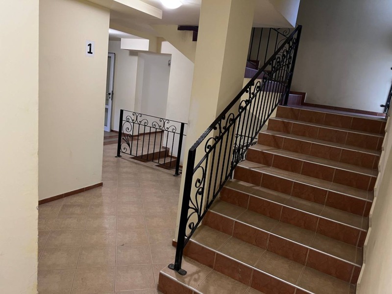 Προς πώληση  1 υπνοδωμάτιο Βαρνα , κ.κ. Σβ.Σβ. Κονσταντην η Ελενα , 75 τ.μ | 16552655 - εικόνα [6]