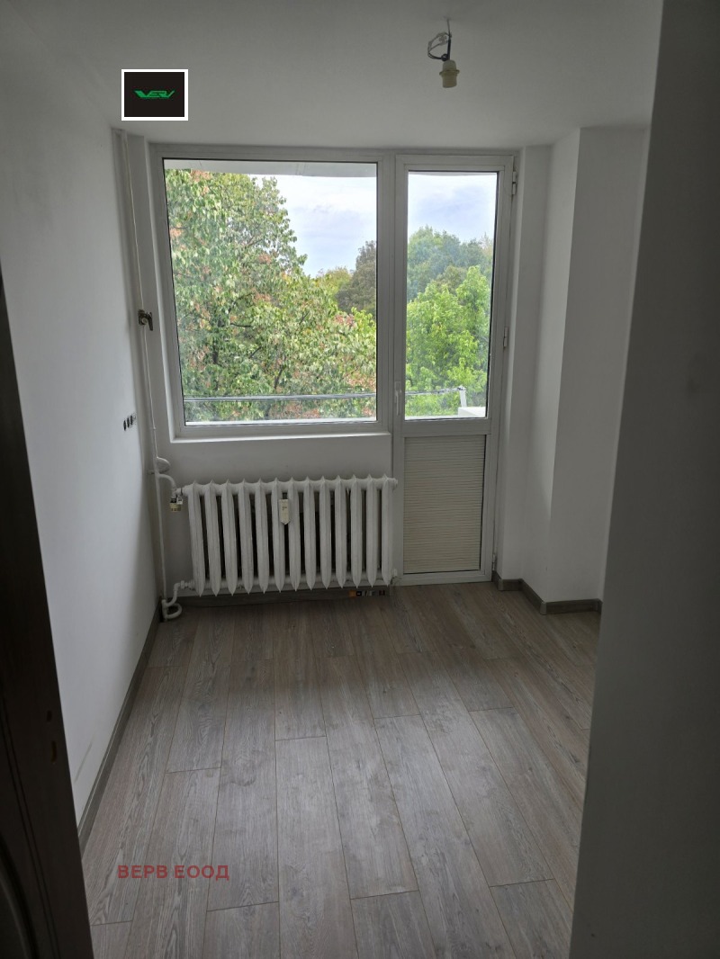 Продава  2-стаен град София , Западен парк , 64 кв.м | 31574791