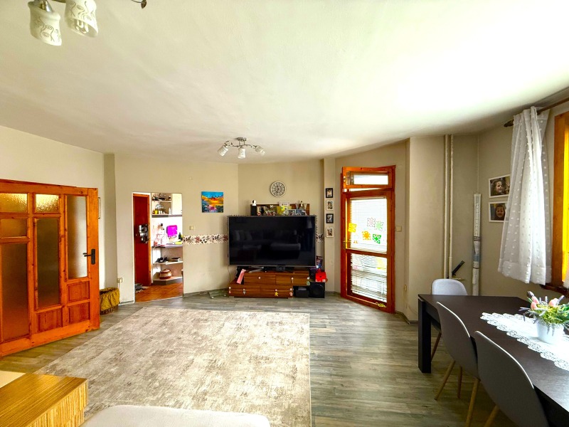 À venda  2 quartos Plovdiv , Centar , 110 m² | 79225937 - imagem [6]