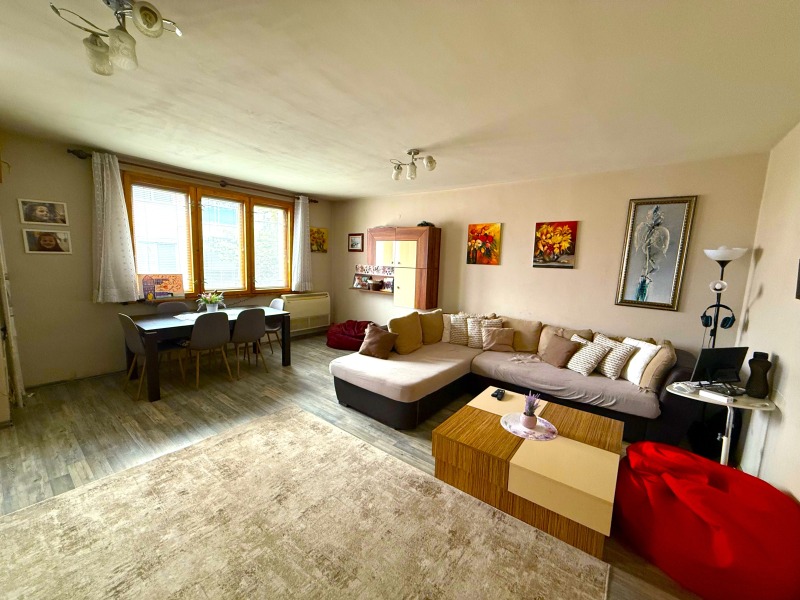 À venda  2 quartos Plovdiv , Centar , 110 m² | 79225937 - imagem [2]