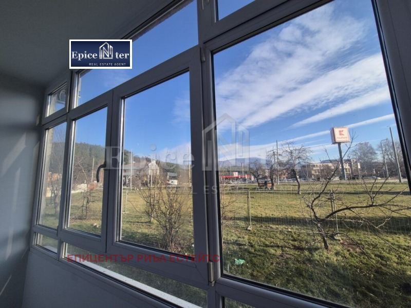 Продава 3-СТАЕН, гр. Перник, Изток, снимка 9 - Апартаменти - 52938507