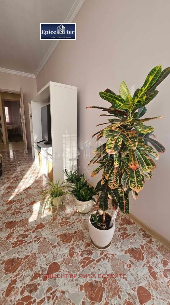 Продава 3-СТАЕН, гр. Перник, Изток, снимка 8 - Апартаменти - 52938507