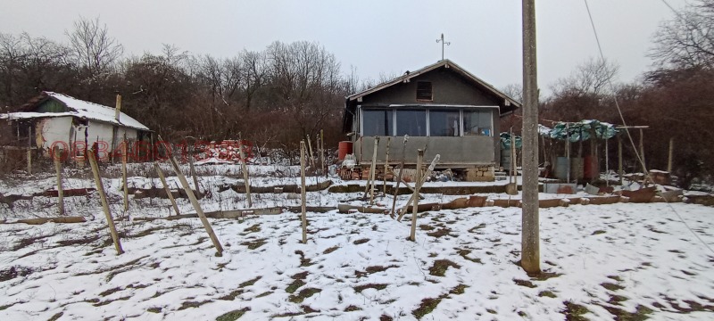 Продава ВИЛА, гр. Ловеч, в.з. Бабаковец, снимка 3 - Вили - 53333072