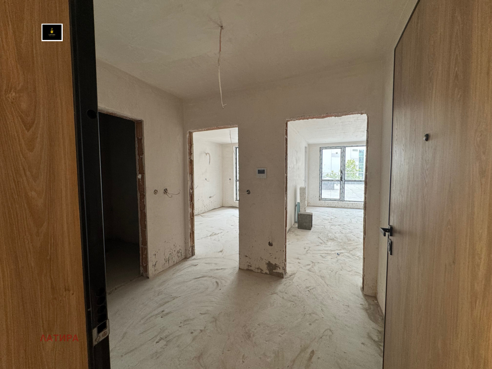 Продава 2-СТАЕН, гр. София, Полигона, снимка 2 - Апартаменти - 54107021