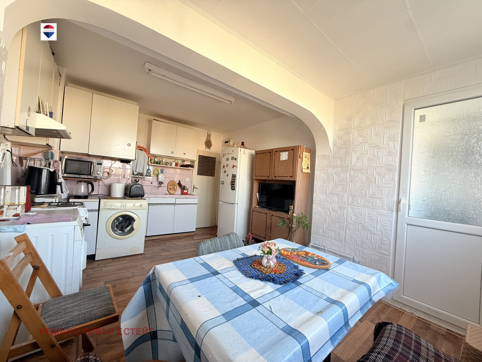 Продава 2-СТАЕН, гр. Русе, Чародейка - Юг, снимка 7 - Апартаменти - 55926125