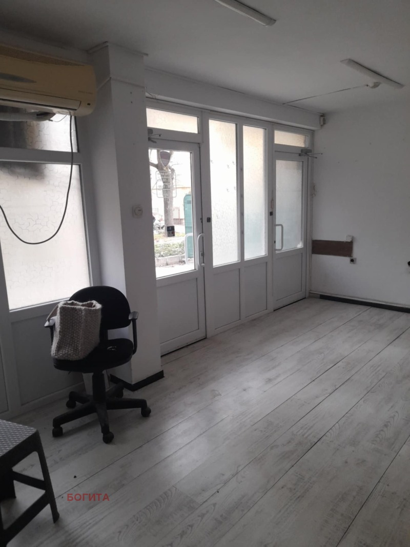 Продава МАГАЗИН в град Стара Загора, Център - 105 кв.м / 113 900 € » 222 769.04 лв., БОГИТА