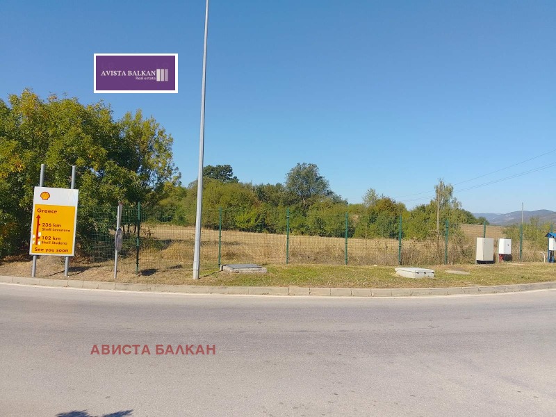 Продава ПАРЦЕЛ в област София, с. Разлив - 2500 кв.м / 79 000 € » 154 510.57 лв., АВИСТА БАЛКАН