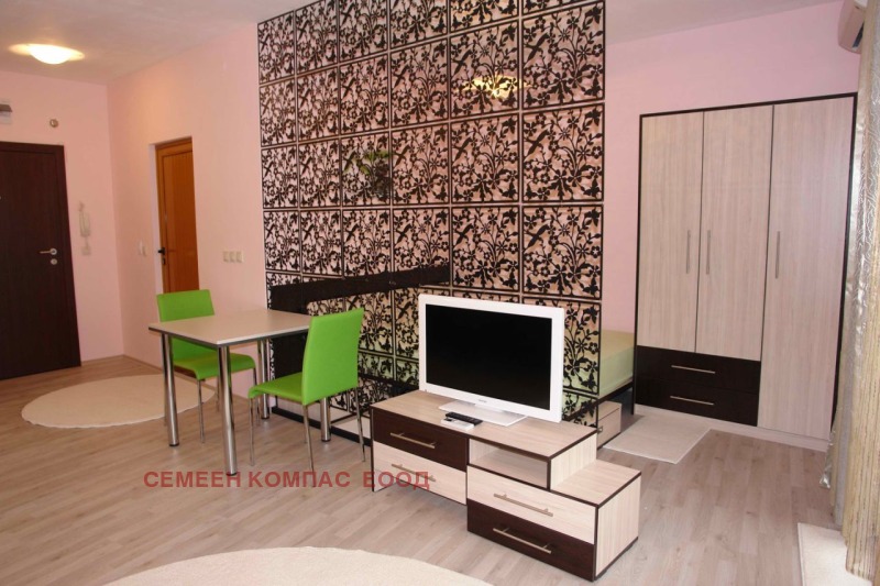 En venta  Estudio Plovdiv , Jristo Smirnenski , 47 metros cuadrados | 90698781 - imagen [2]