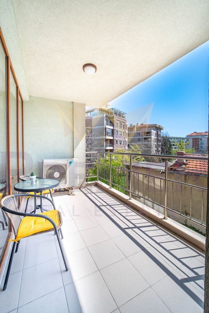 Продава  2-стаен град Варна , к.к. Св.Св. Константин и Елена , 93 кв.м | 37762656 - изображение [13]