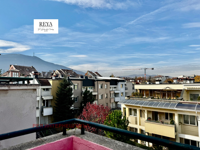 Продава 2-СТАЕН, гр. София, Бъкстон, снимка 11 - Апартаменти - 52379000