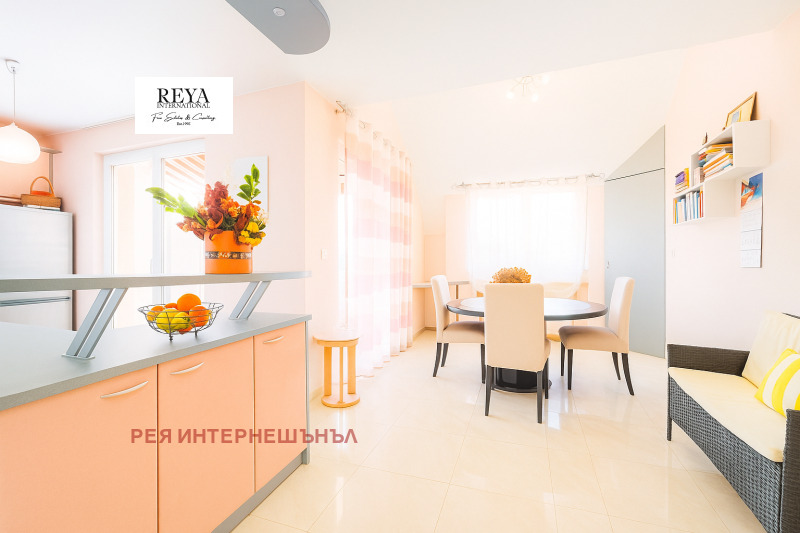 Продава 2-СТАЕН, гр. София, Бъкстон, снимка 2 - Апартаменти - 52379000