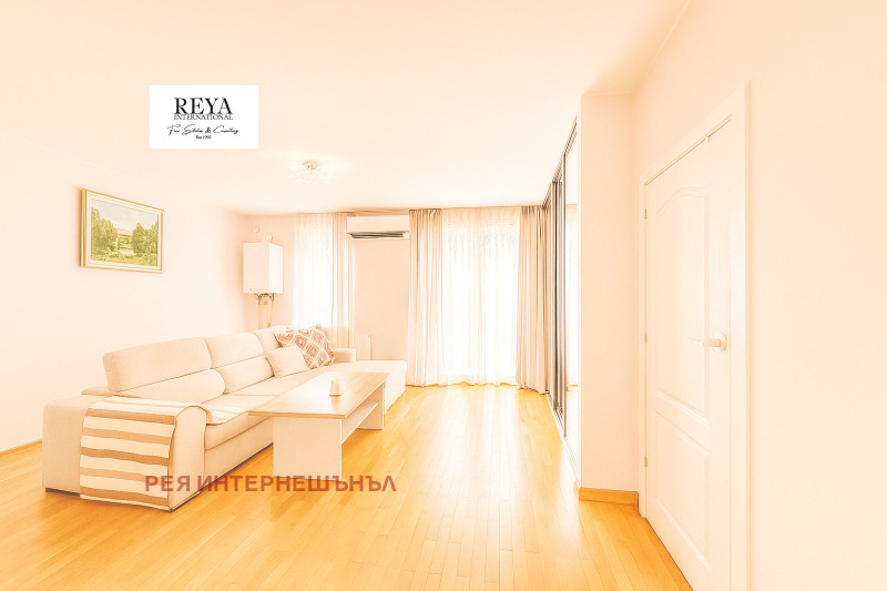 Продава 2-СТАЕН, гр. София, Бъкстон