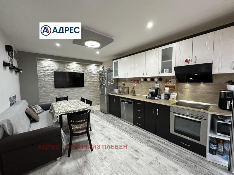 Продава 3-СТАЕН, гр. Плевен, Сторгозия