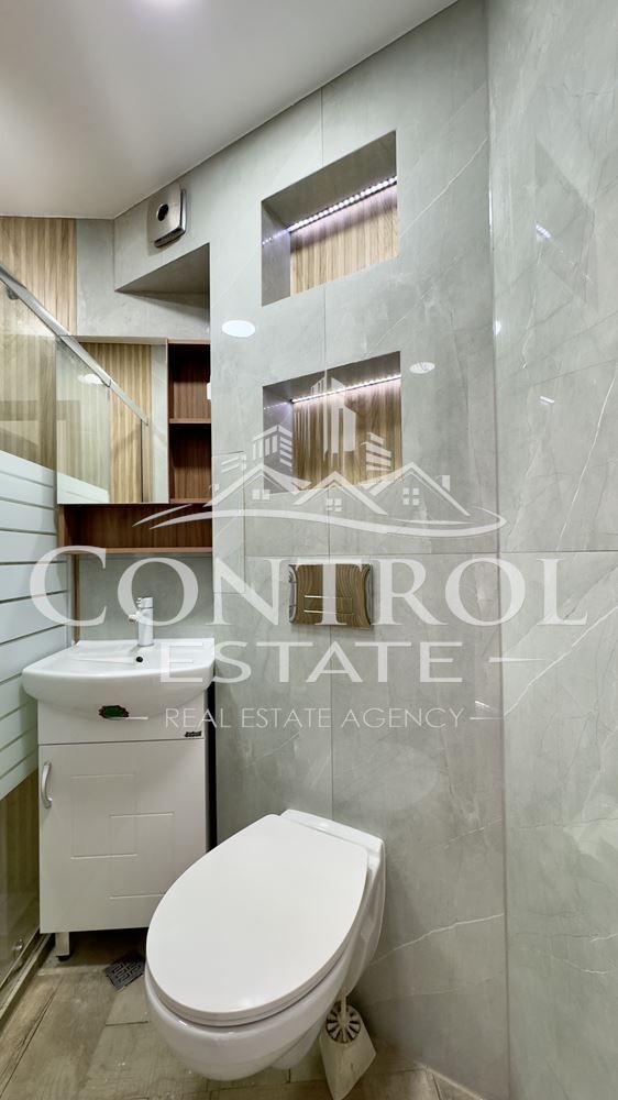 Продава 3-СТАЕН, гр. Велико Търново, Акация, снимка 13 - Апартаменти - 54088961