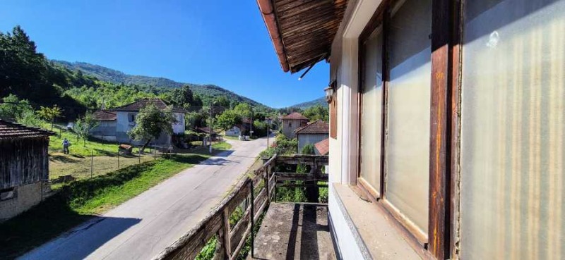 Till salu  Hus region Lovech , Aprilci , 297 kvm | 52035696 - bild [7]