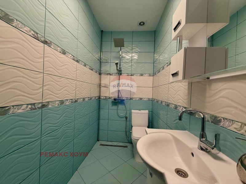 Продава КЪЩА, гр. Балчик, област Добрич, снимка 5 - Къщи - 52147346