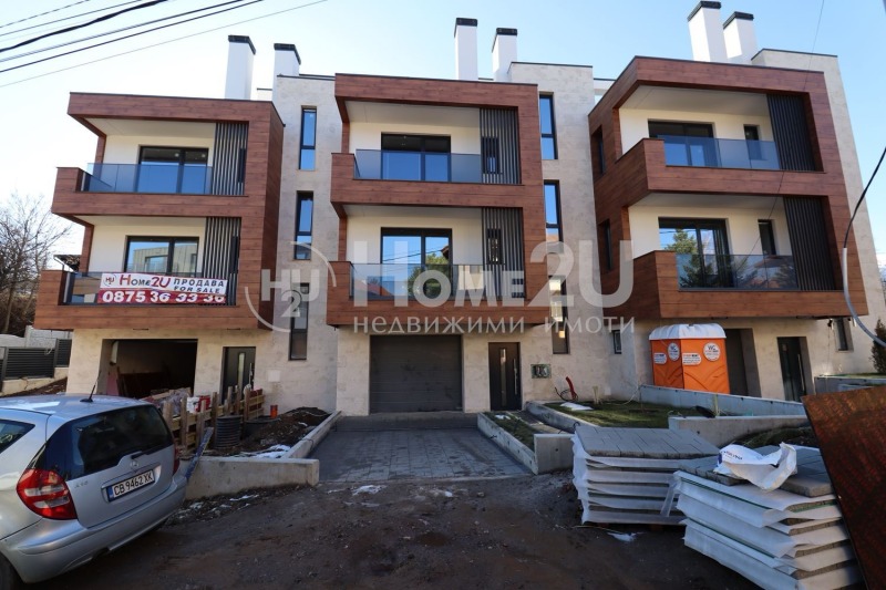 Продава КЪЩА, гр. София, м-т Камбаните