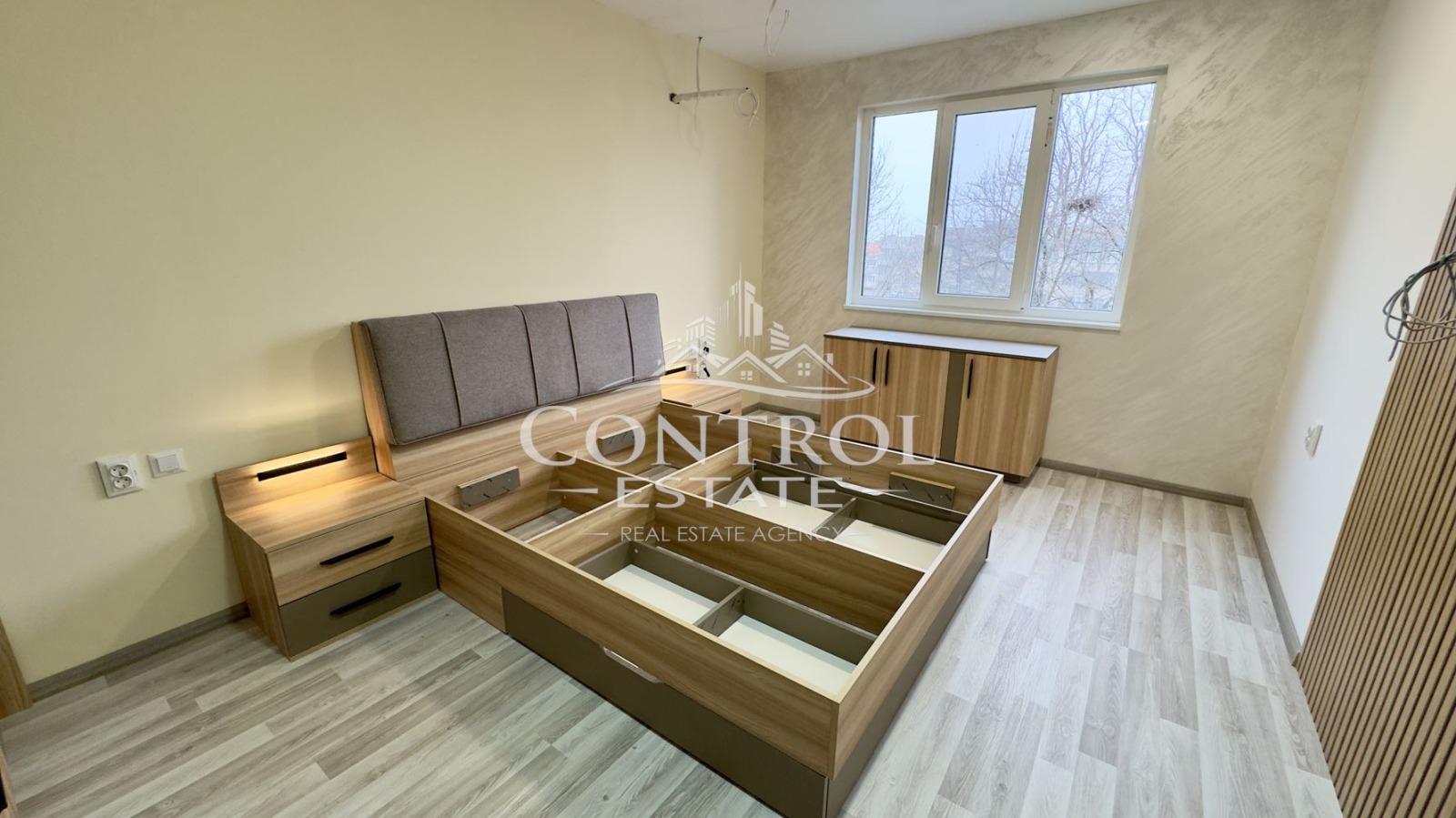 Продава 3-СТАЕН, гр. Велико Търново, Акация