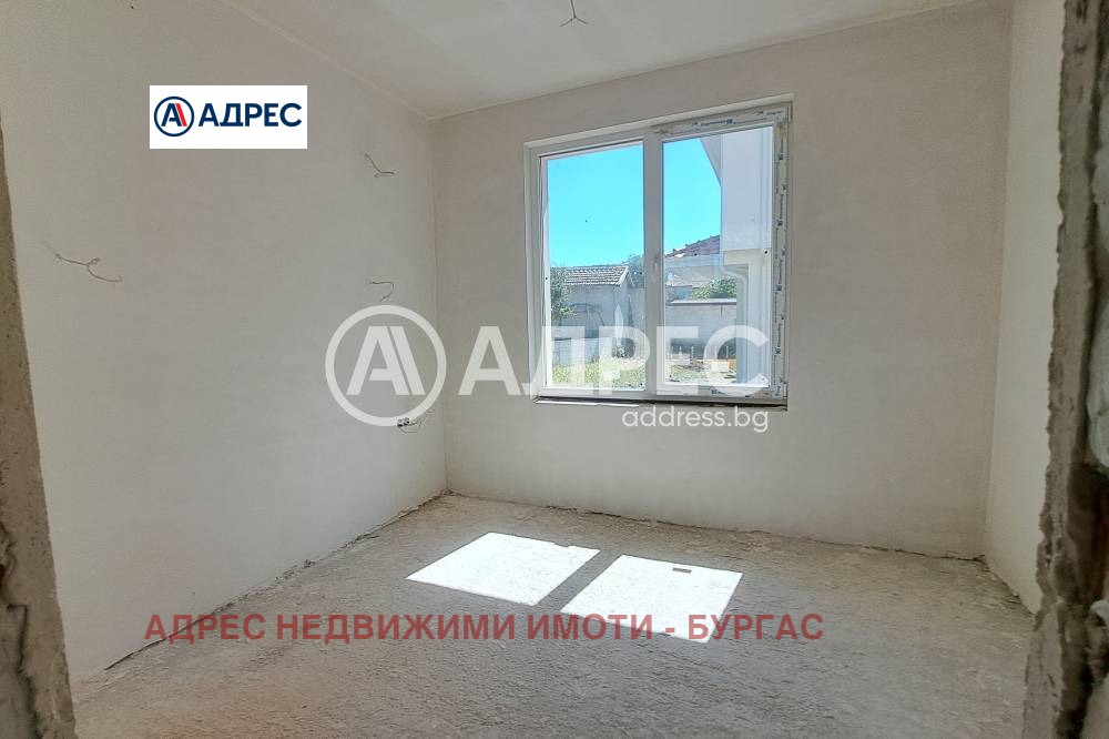 Продава КЪЩА, с. Веселие, област Бургас, снимка 13 - Къщи - 54029685