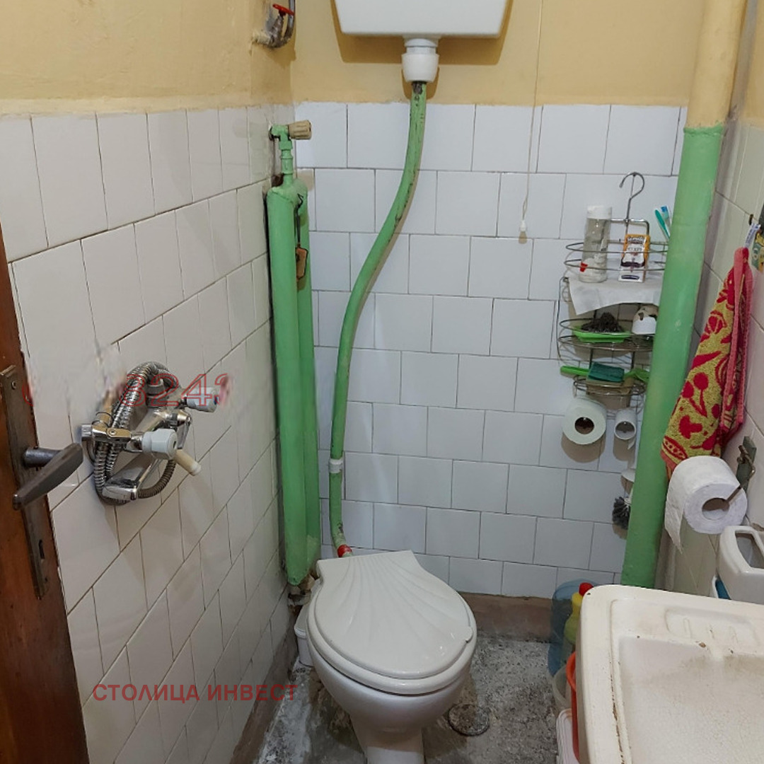 Продава КЪЩА, гр. Русе, Родина 1, снимка 8 - Къщи - 55130154