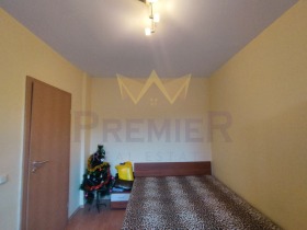 2 makuuhuonetta Baltšik, Dobrichin alue 8