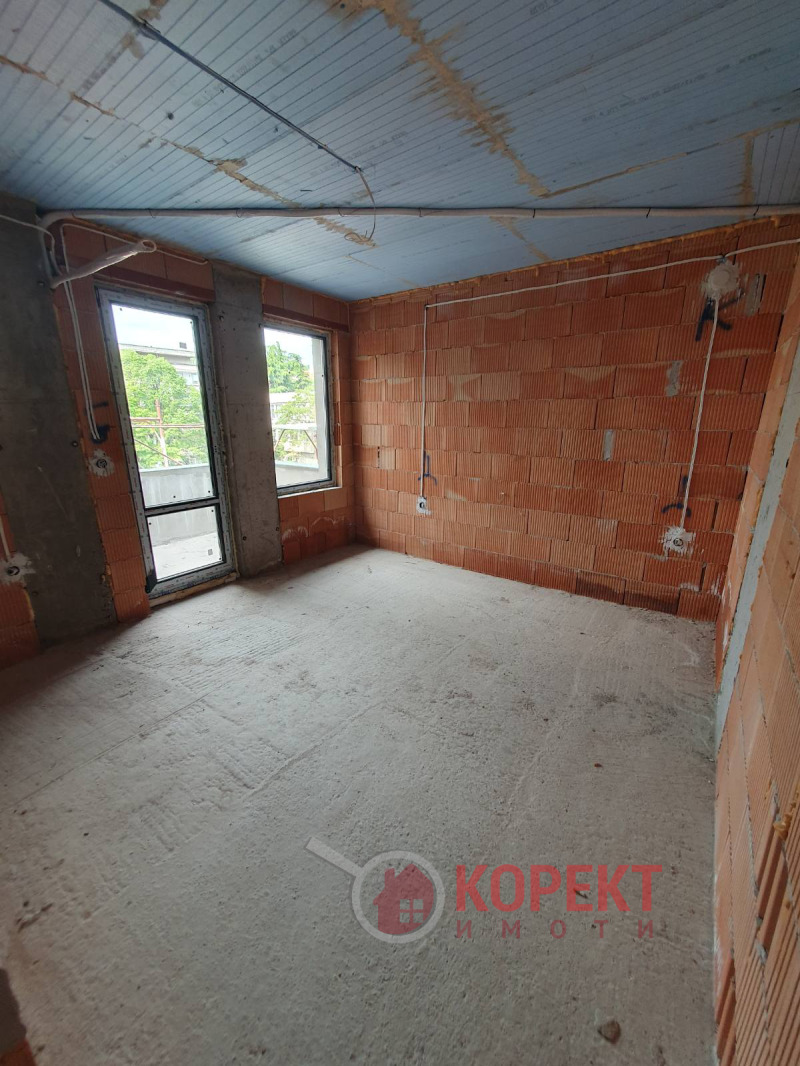 Eladó  3+ hálószoba Stara Zagora , Bila , 310 négyzetméter | 10029145 - kép [11]