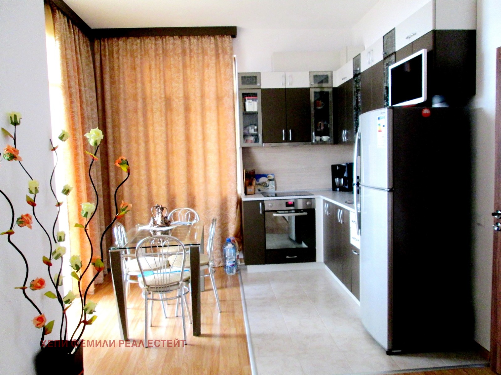 Продава КЪЩА, гр. Бяла, област Варна, снимка 7 - Къщи - 56258055