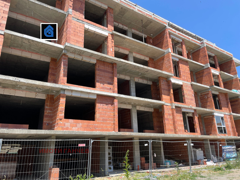 Продава 3-СТАЕН в град Стара Загора, Железник - център - 124 кв.м / 155 275 € » 303 691.50 лв., ИМОТИ ГАНЧЕВ