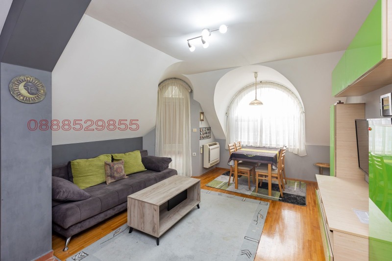 Продава 3-СТАЕН, гр. Варна, Център, снимка 2 - Апартаменти - 52775902