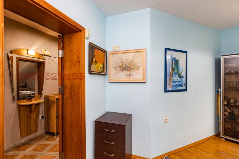 Продава 3-СТАЕН, гр. Варна, Център, снимка 10 - Апартаменти - 52775902