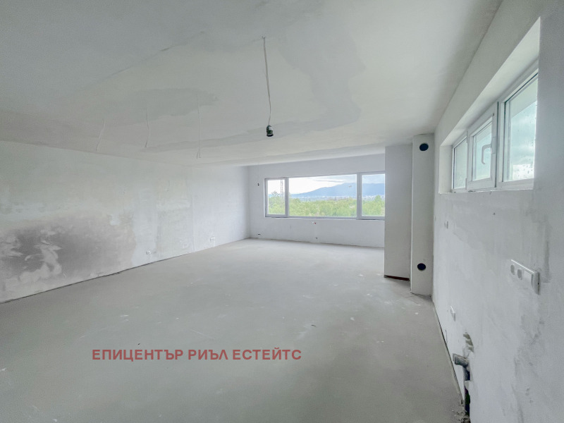 Eladó  Ház Sofia , Dobroslavci , 220 négyzetméter | 42569380 - kép [3]