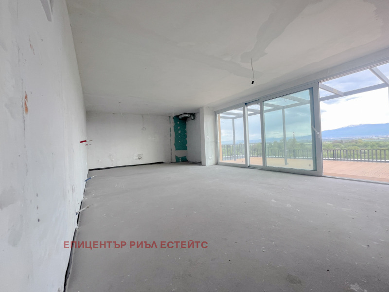 Eladó  Ház Sofia , Dobroslavci , 220 négyzetméter | 42569380 - kép [2]