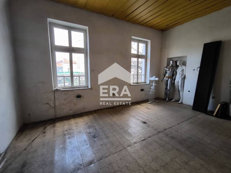 Продава МАГАЗИН, гр. Хасково, Център, снимка 7 - Магазини - 53842582