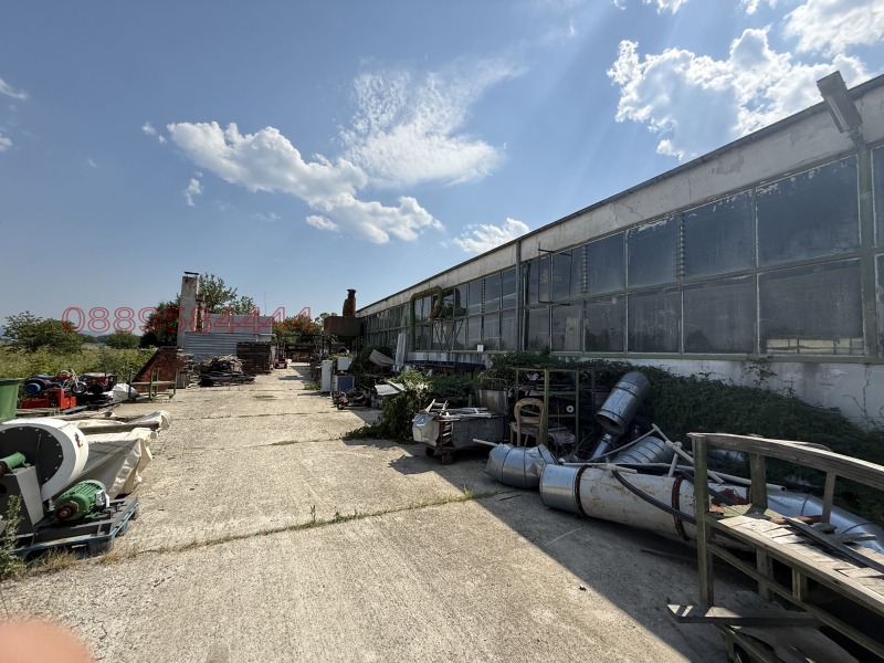 Продава СКЛАД, гр. Казанлък, област Стара Загора, снимка 10 - Складове - 53013003