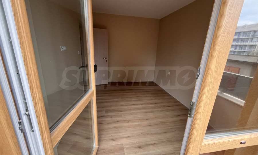 Продава 2-СТАЕН, гр. Поморие, област Бургас, снимка 10 - Апартаменти - 54043260