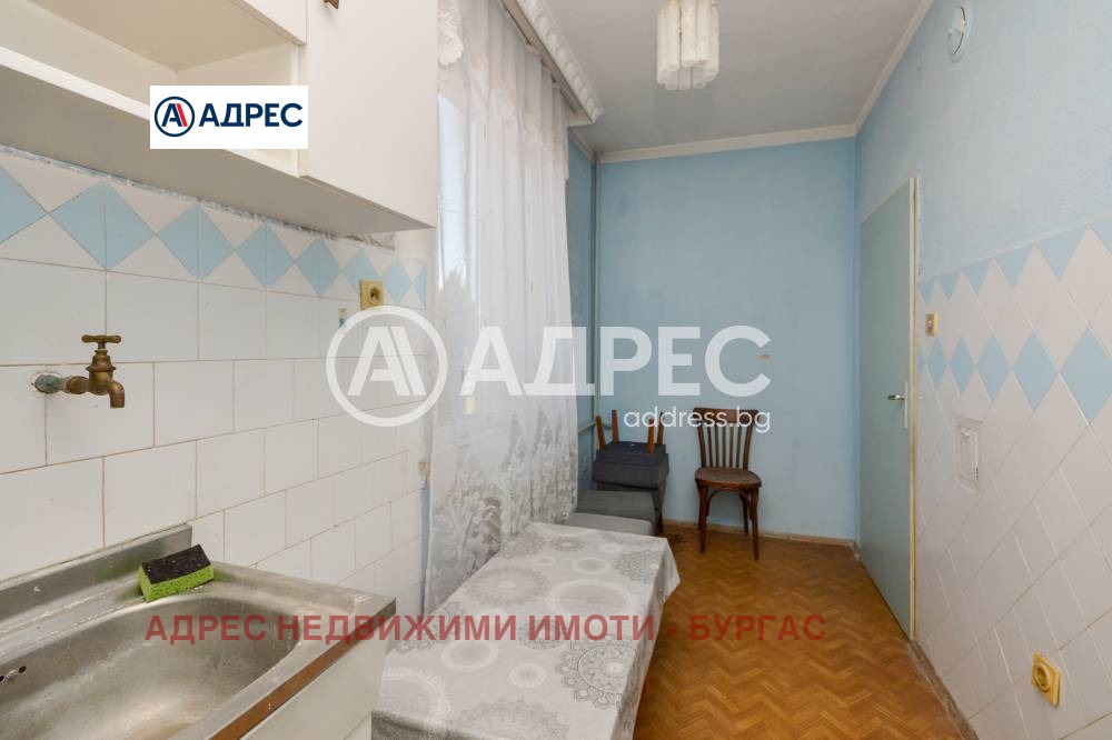 Продава КЪЩА, гр. Камено, област Бургас, снимка 9 - Къщи - 54699228
