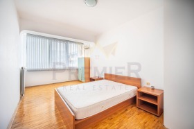 3 спаваће собе Левски 1, Варна 11