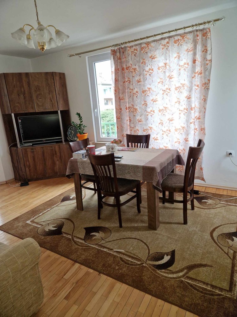 In vendita  2 camere da letto Pleven , Idealen tsentar , 100 mq | 79891221 - Immagine [2]