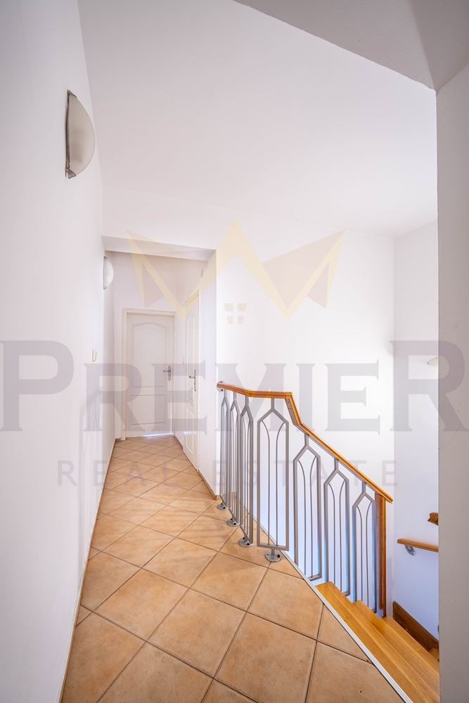 Na prodej  3 ložnice Varna , Levski 1 , 168 m2 | 97875840 - obraz [15]